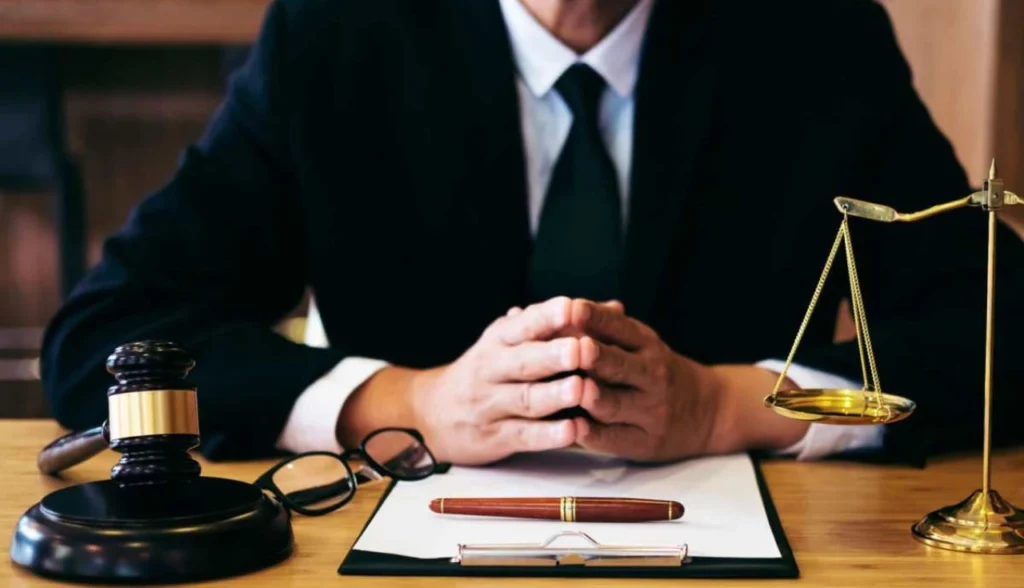 Advogado especialista em direito do consumidor