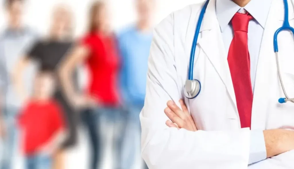 quem tem direito a plano de saúde vitalício